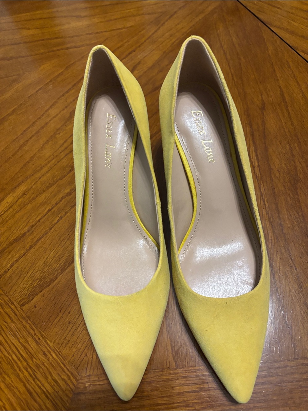 Essex Lane Yellow Pointed Toe Suede Pumps